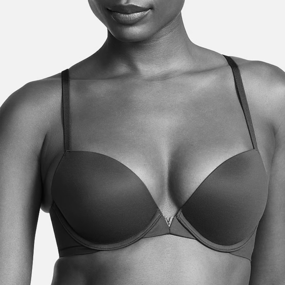 Victoria’s Secret Sexy Illusions Push Up Bra 34D